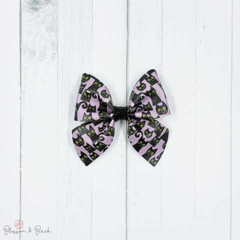 Black Cats Amelia Bow