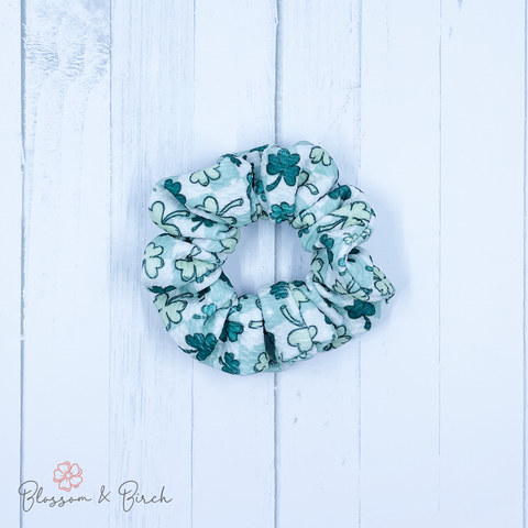 Checkered Shamrocks Scrunchie