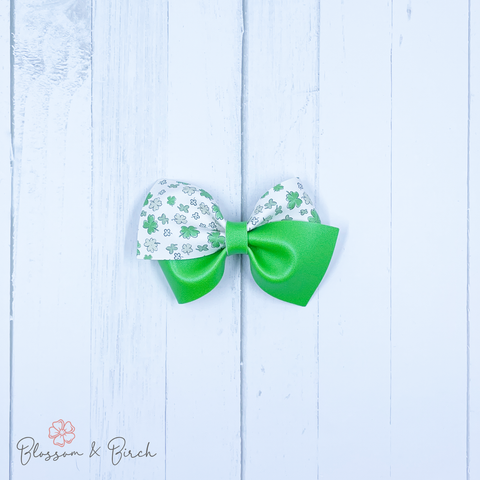 Doodle Shamrocks Abby Bow