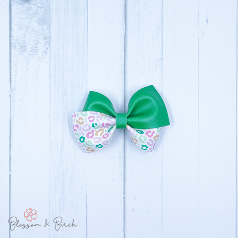 Lucky Cheetah Abby Bow