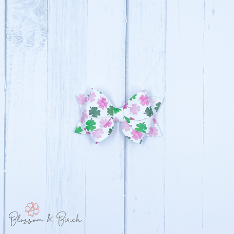 Girly Clovers Blossom Bow