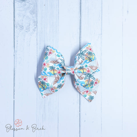 Ocean Princess Amelia Bow